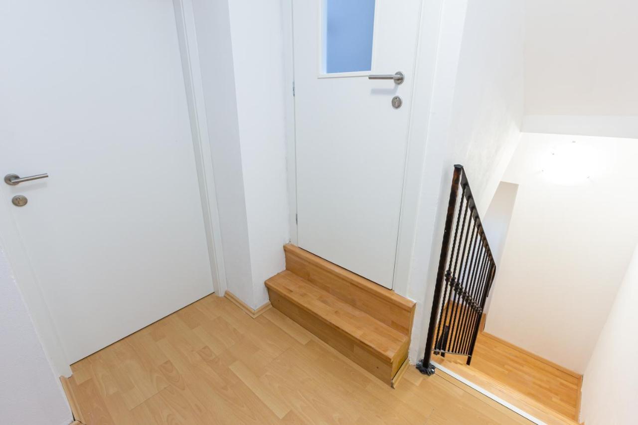 Apartments Marin With Sea View باشْكا المظهر الخارجي الصورة
