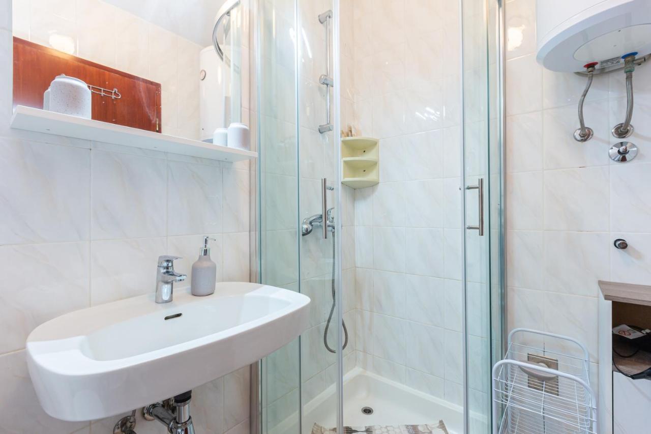 Apartments Marin With Sea View باشْكا المظهر الخارجي الصورة